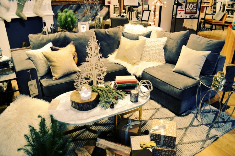 snow drift living room