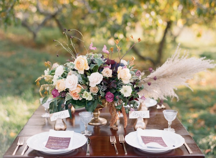 fall-wedding-apple-orchard.jpg