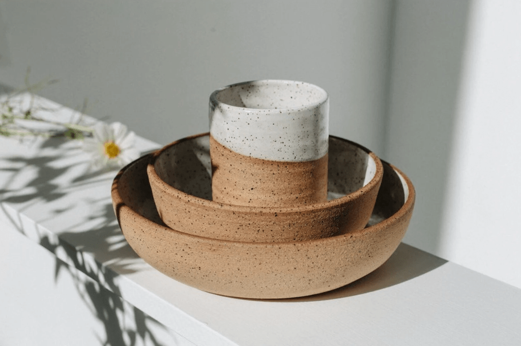 Ceramic dinnerware set